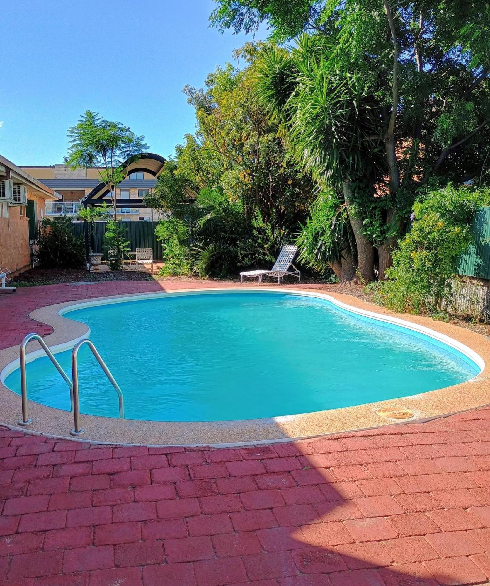 Across Country Motor Inn Dubbo Bagian luar foto