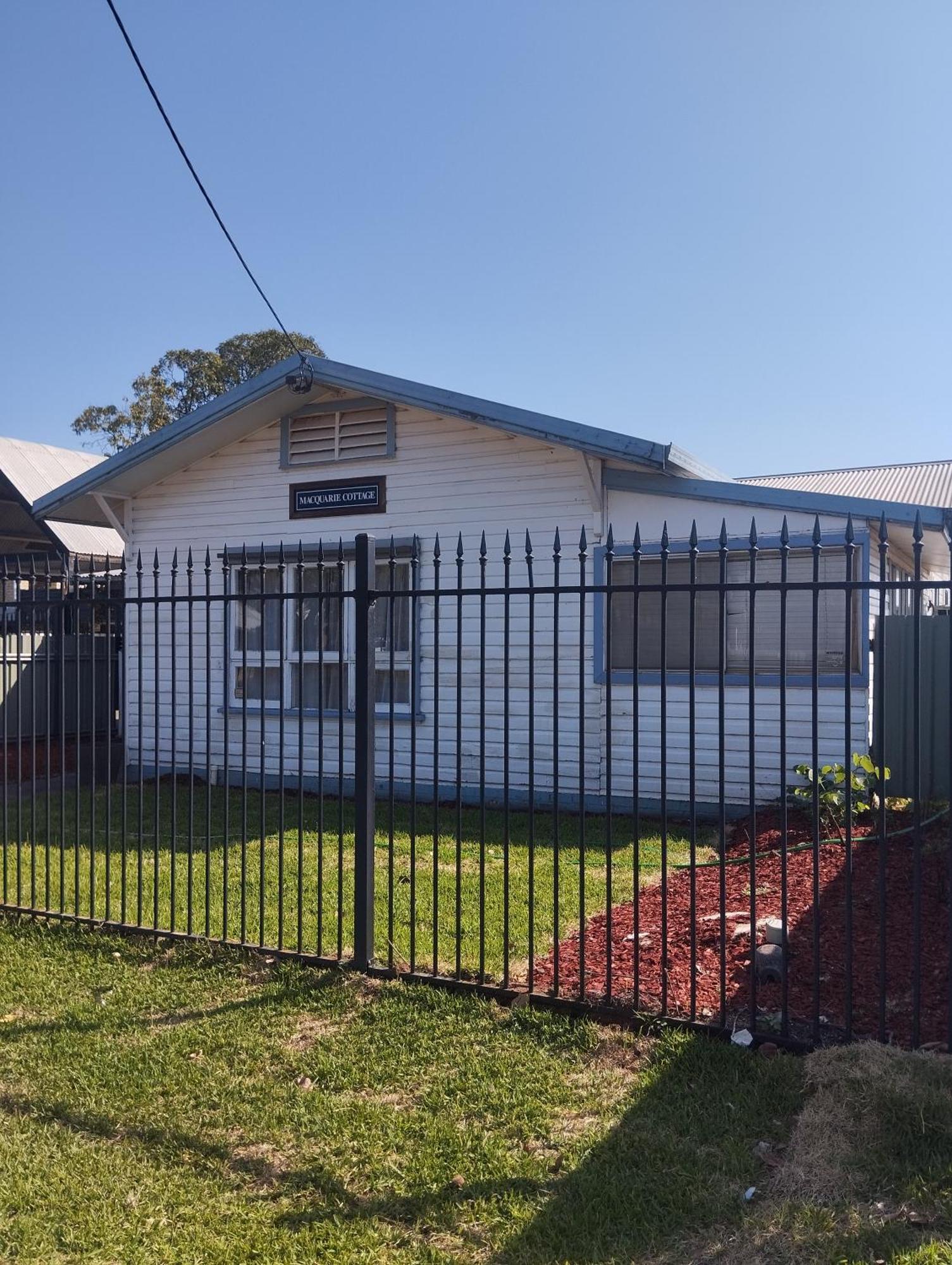 Across Country Motor Inn Dubbo Bagian luar foto